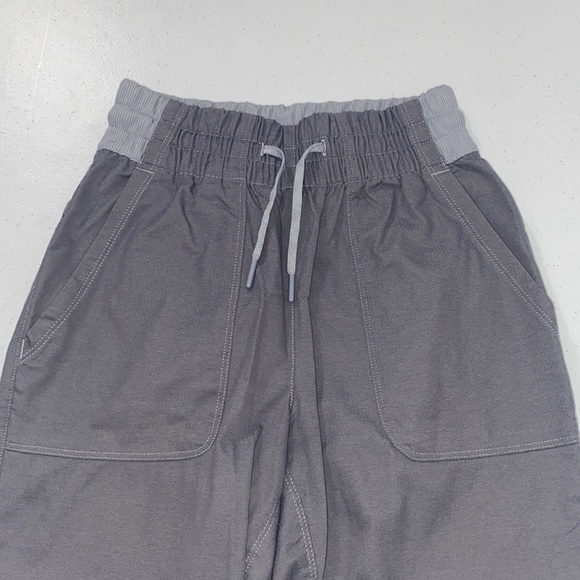 The North Face Women’s Gray Lightweight Jogger Style Winter Pants Size XS - Picture 2 of 12